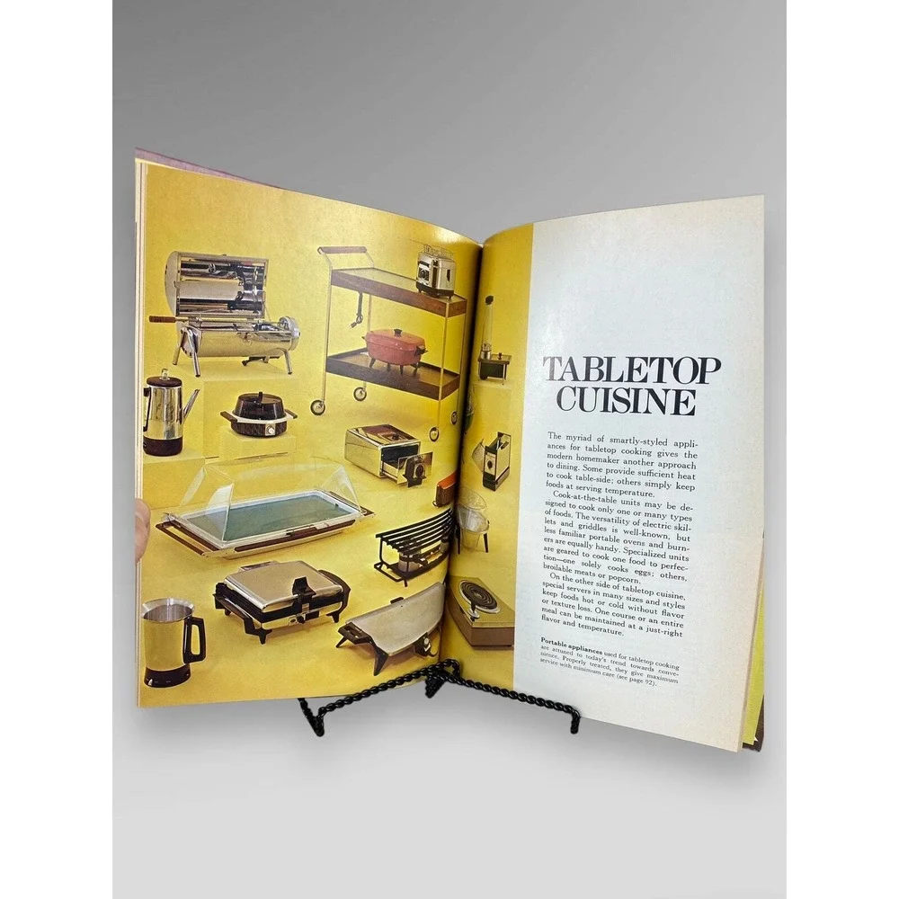 Better Homes &‎ Gardens Fondue AND Tabletop Cooking Fourth Printing 1971